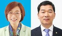 은수미 비서관(왼쪽)과 신정훈 비서관