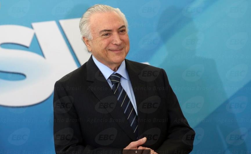 미소 짓는 미셰우 테메르 브라질 대통령