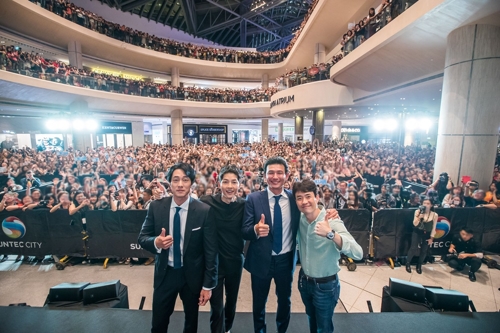 '군함도' 해외 프로모션 투어