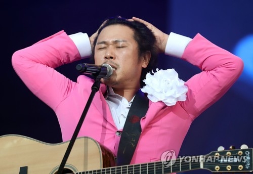 밴드 장미여관의 육중완