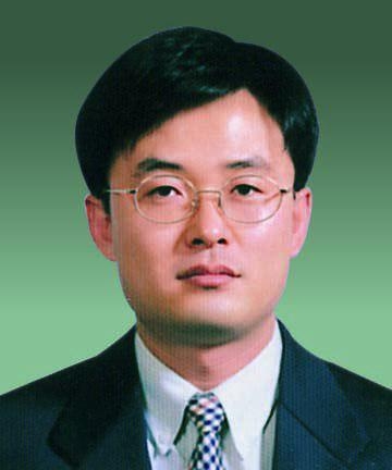 김진동 서울중앙지법 부장판사