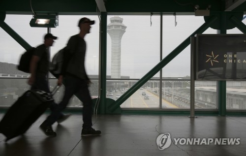 허리케인 '어마' 대피령에 플로리다發 항공권 품귀 - 1
