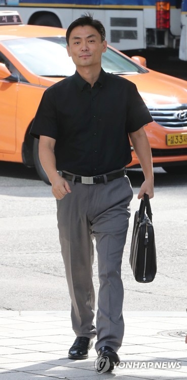 출근하는 박성진 장관후보자
