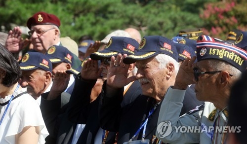지난 7월 한국을 방문한 유엔군 참전용사들