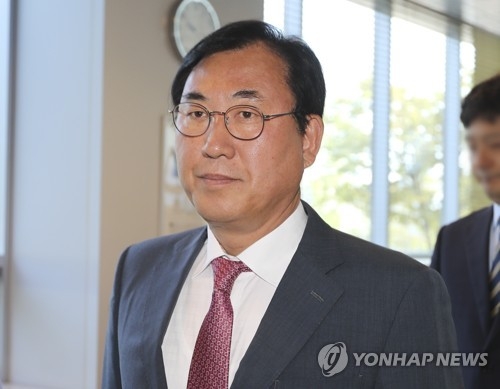 '찬조금 20만원'에 벼랑 몰린 나용찬 괴산군수, 정치생명 위기 - 1