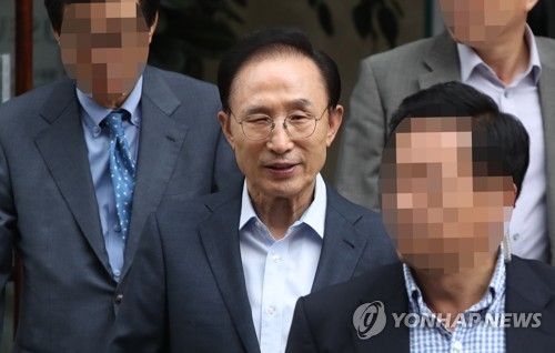 MB, 與 적폐청산에 첫 공개항변…추가대응 예고하며 여론 주시 - 2