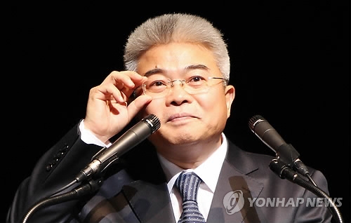 연극계 "박계배 前 예술인복지재단, 블랙리스트 수행 자백해야" - 1