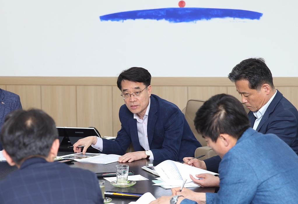 동해시 찾은 강원 행정부지사