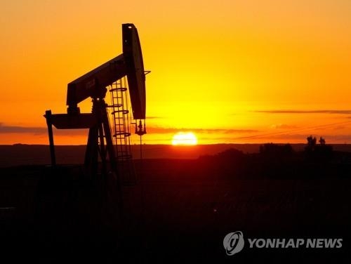 국제유가, 원유재고 감소에 상승…WTI 70달러 회복 - 1