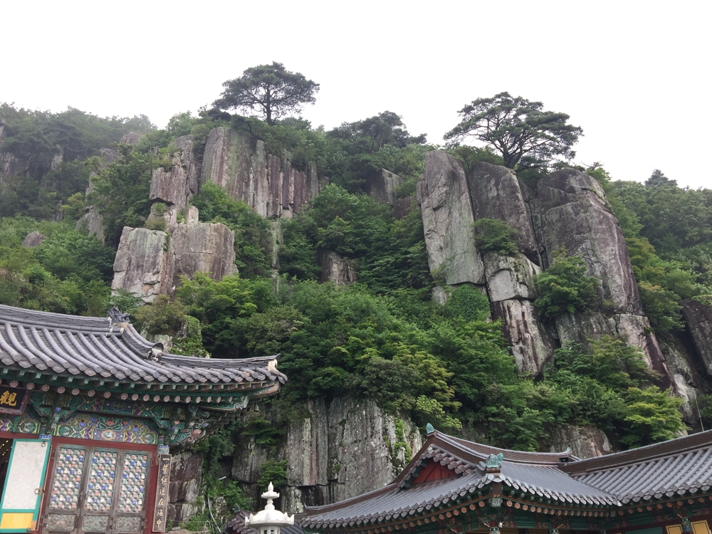 규봉 주상절리와 규봉암