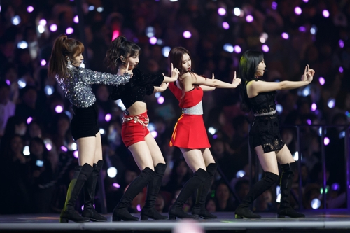 '2018 MAMA'에서 2관왕에 오른 트와이스