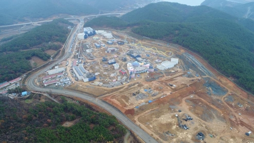 드론으로 찍은 마산로봇랜드 현장