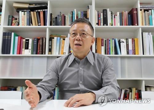 배철현 전 서울대 종교학과 교수