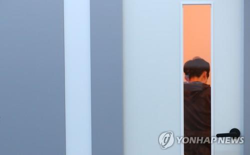 좁은 취업문