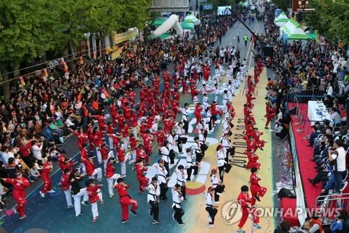 추억의 충장축제 거리 퍼레이드