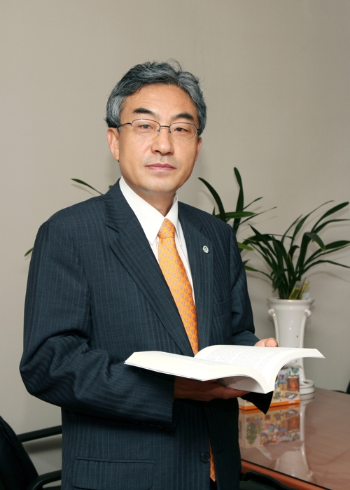 포스코 기업시민위원회 위원장 김준영 성균관대 이사장