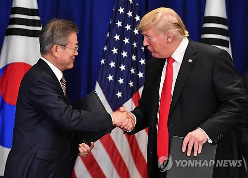 2018년9월 뉴욕서 트럼프와 악수하는 문 대통령…4·10∼11일 美 방문