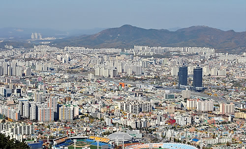 보문산에서 바라본 대전시 전경