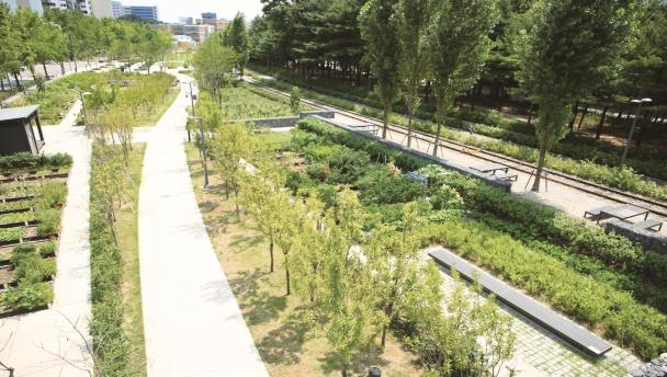 경춘선 숲길 방문자센터 주변
