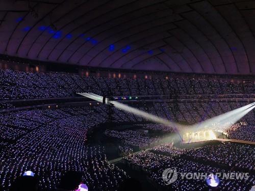 작년 11월 도쿄돔에서 열린 방탄소년단(BTS) 콘서트 [연합뉴스 자료사진] 