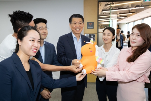 은성수 금융위원장, 핀테크 스케일업 현장간담회 참석