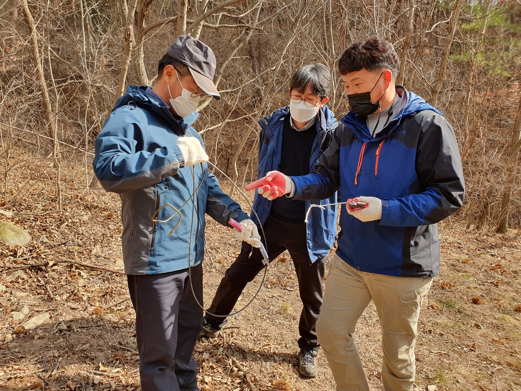이호중 낙동강유역환경청장, 불법 엽구 수거 활동 벌여