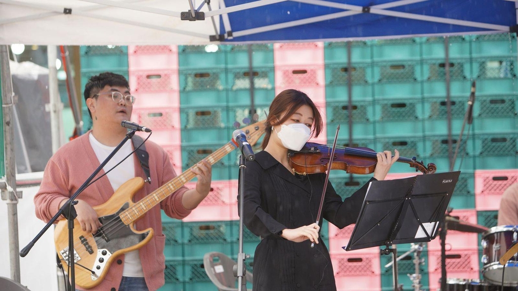 울주세계산악영화제 공연 무대