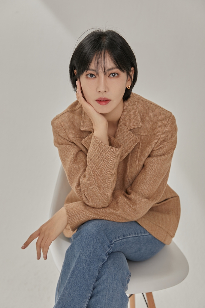 SBS TV '펜트하우스' 시리즈 천서진 역의 배우 김소연