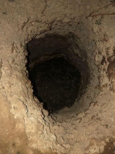 탈옥한 팔레스타인 수감자들이 빠져나간 것으로 추정되는 땅굴