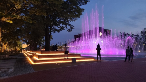 빛과 물의 향연…대전엑스포과학공원 15일 야간개장