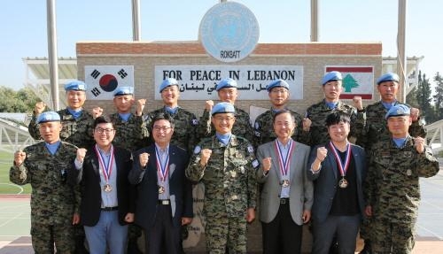 LG전자, 파병 10주년 레바논 '동명부대' 위문 방문 - 1