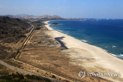 (2ª AMPLIACIÓN) JCS: El hombre norcoreano capturado cruzó la frontera marítima con un traje de buceo