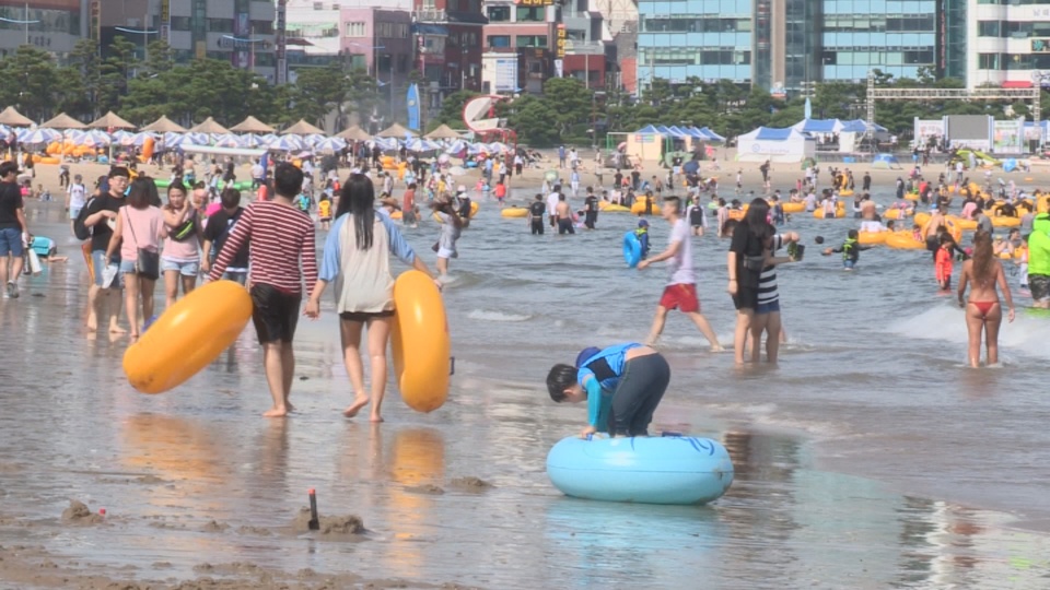 빅데이터 집계 도입해보니…해운대 피서객 뻥튀기 맞았네