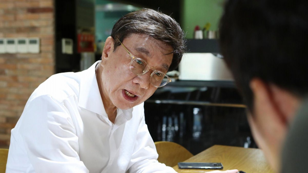 동양대 총장 "청문회 표창장 일련번호 검찰과 동일" 입장 바꿔