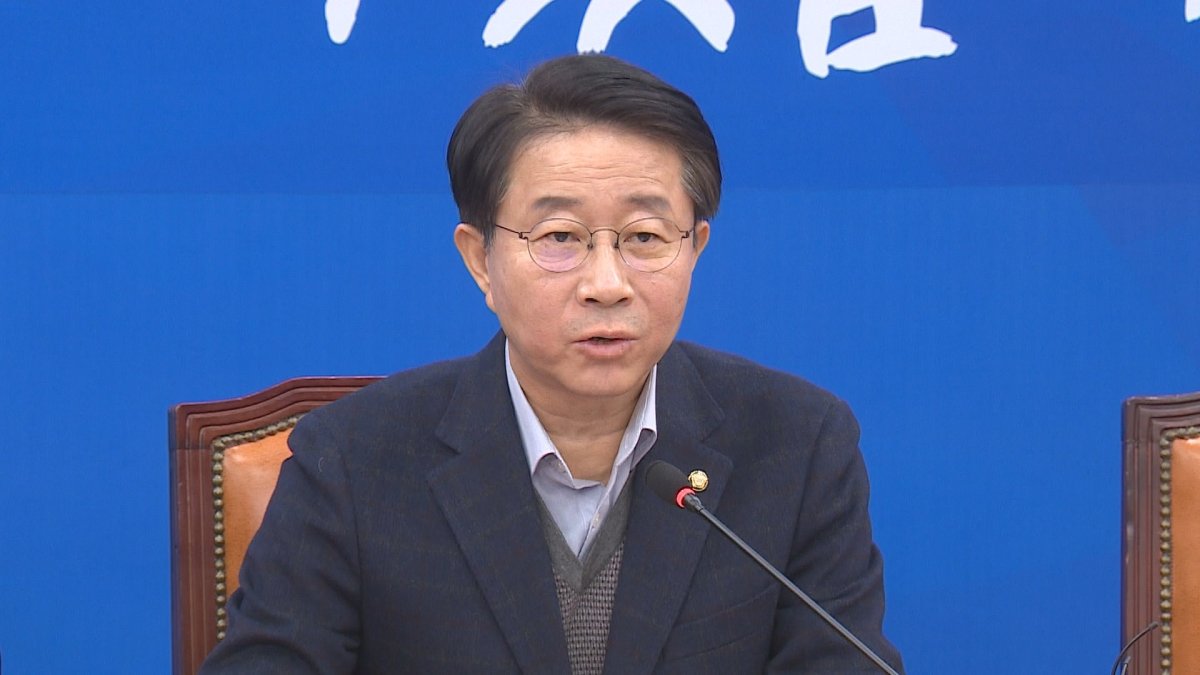 與, 2월 국회서 검역법 개정 추진…감염병 대응 강화
