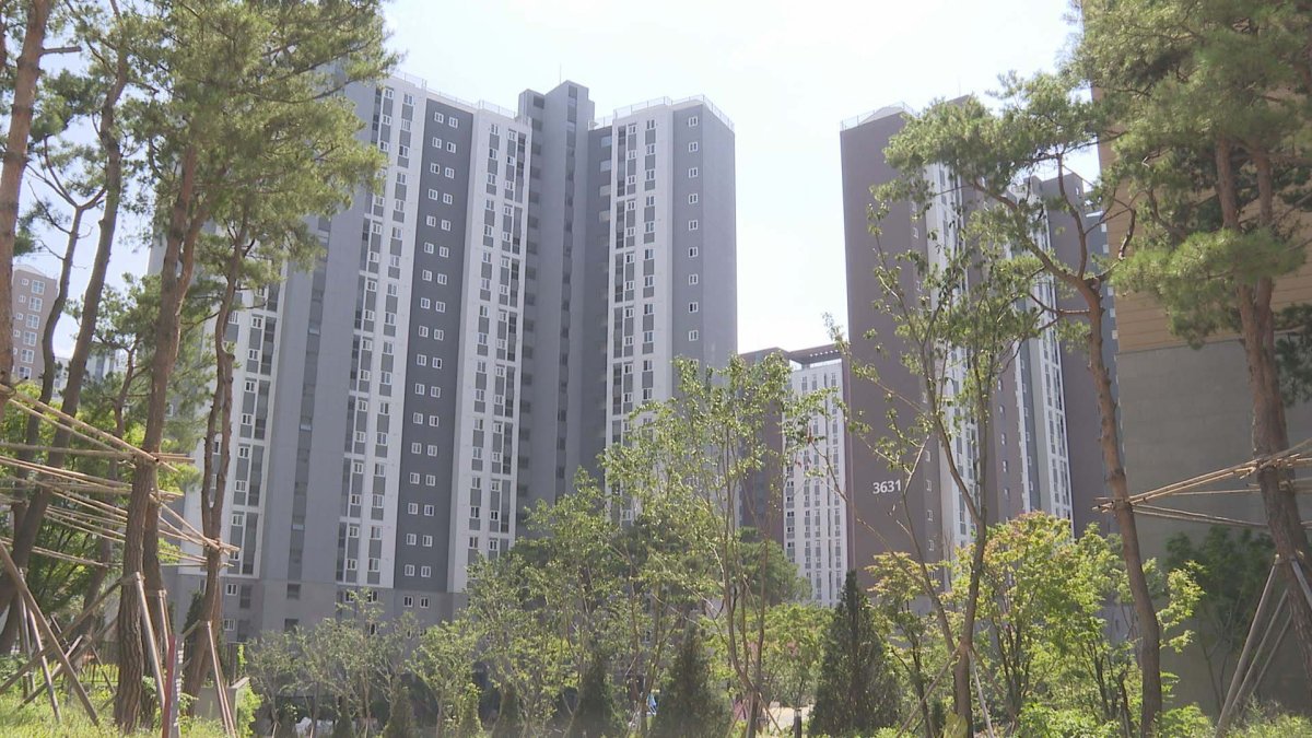 서울·경기 아파트 전월세 거래 위축…넉 달째 감소