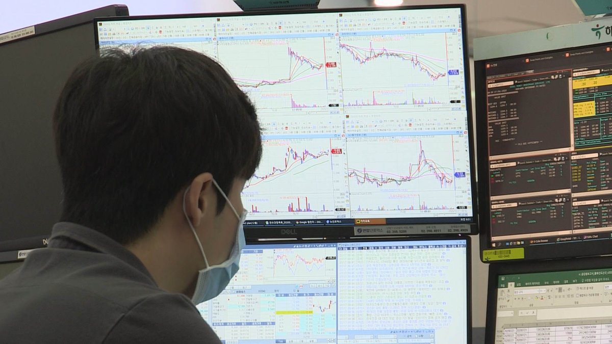 외국인, 3월 증시서 3조 빼가…넉 달째 순유출
