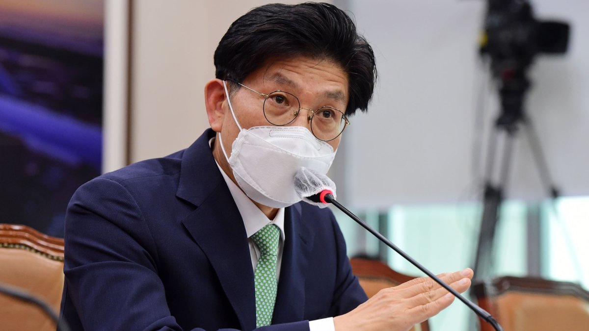 노형욱 "주택공급 계속"…세종 아파트 특공 논란 사과