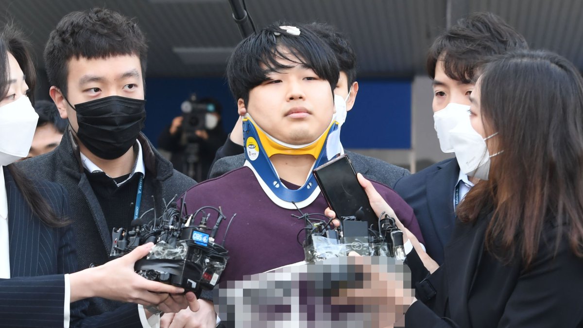 검찰, '박사방' 조주빈 2심도 무기징역 구형…"반성 보이지 않아"