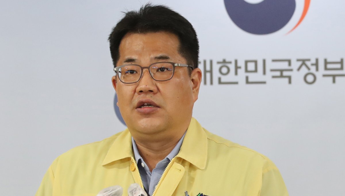 정부 "일상회복 위해 코로나 통원치료 확대 불가피"