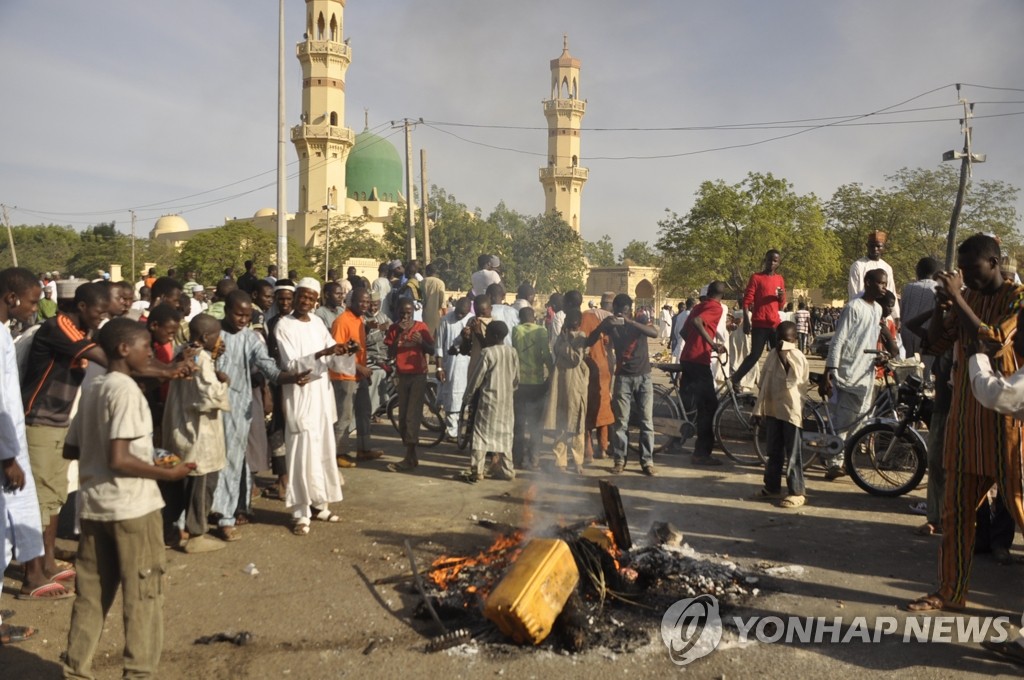 나이지리아서 모스크 연쇄 폭탄공격 발생 (AP=연합뉴스 자료사진)