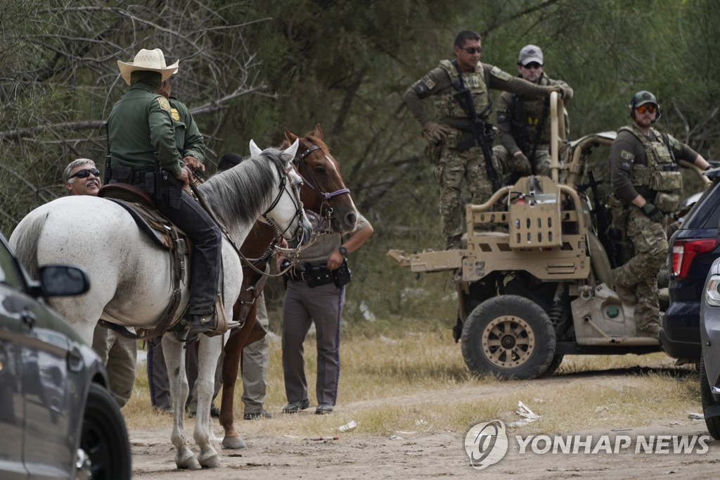 Mexico US Border Migrants