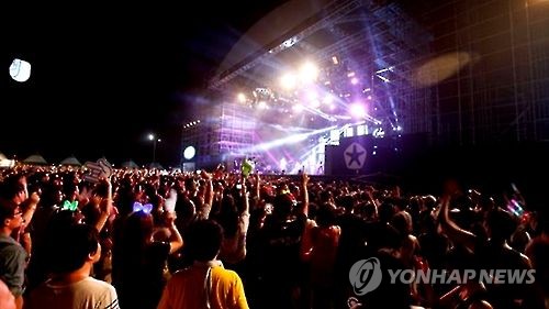 가수 무대(CG)