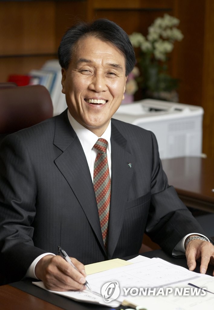 김지완 BNK금융 회장 내정자