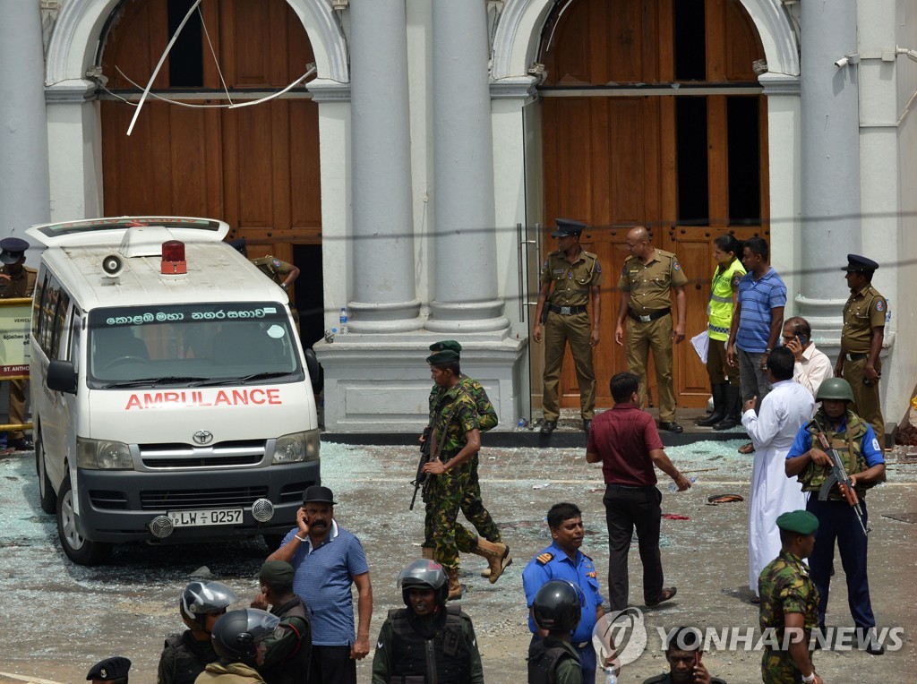 SRI LANKA-BOMBINGS-CHURCH-HOTEL