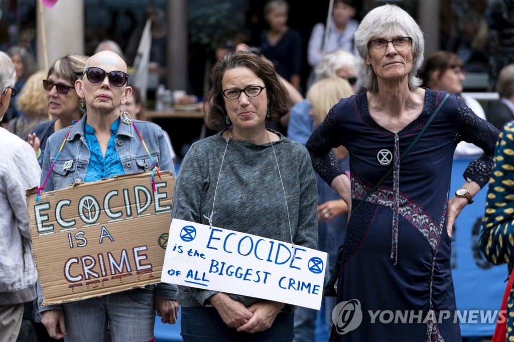 BRITAIN-CLIMATE-DEMONSTRATION
