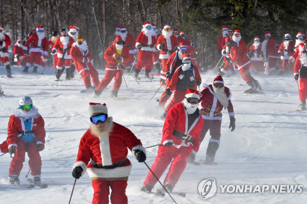US-SANTA-FUNDRAISER