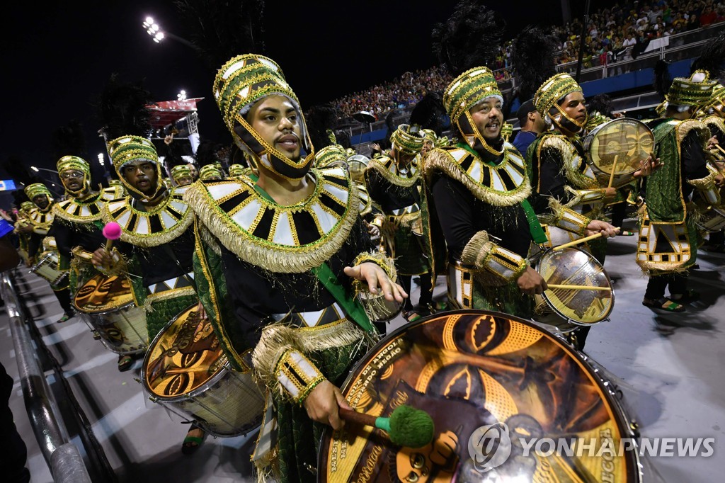 BRAZIL-CARNIVAL-SAO PAULO-PARADE