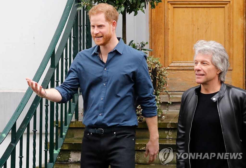 BRITAIN-ROYALS-ENTERTAINMENT-DEFENCE-CHARITY