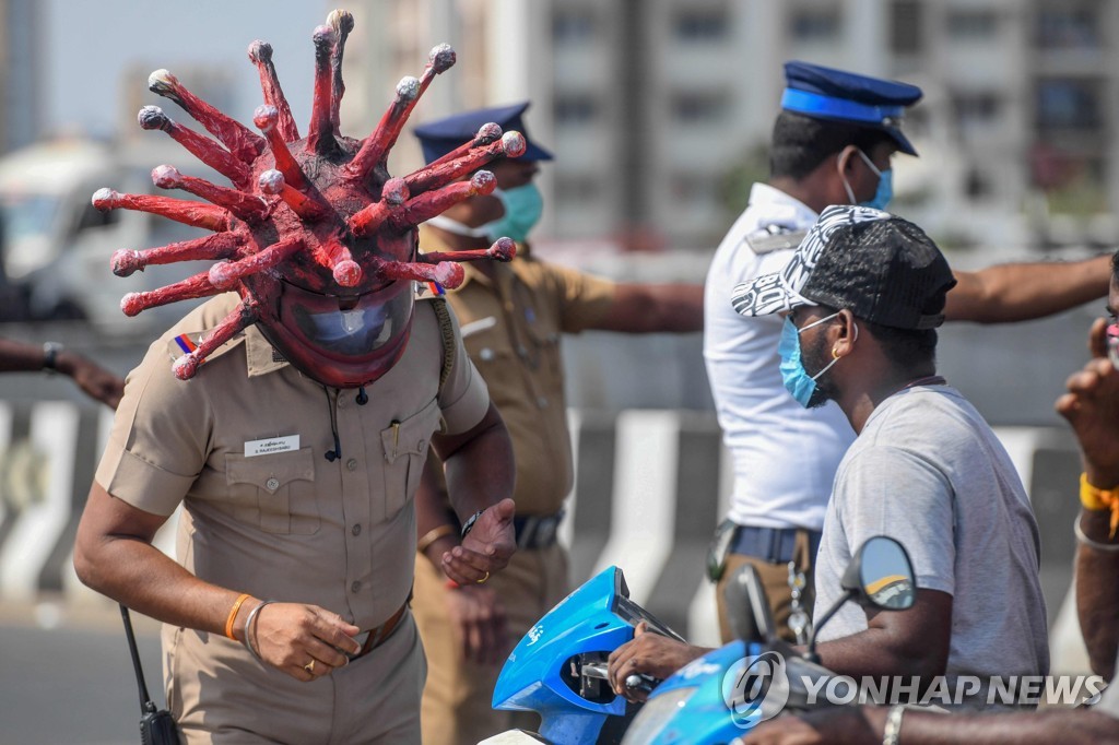 INDIA-HEALTH-VIRUS